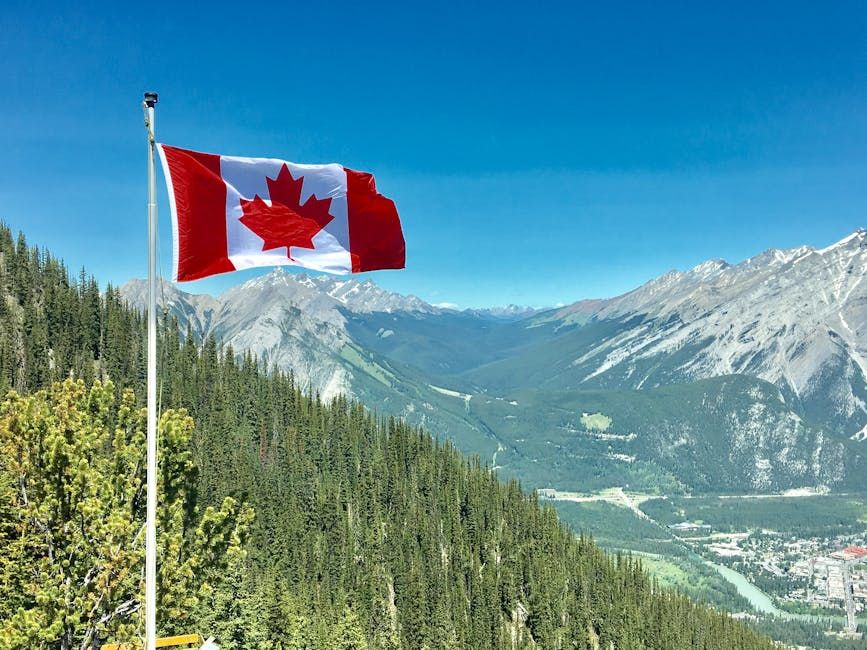 Alberta Premier: She'll Fight for Canada but Wants Separation Vote