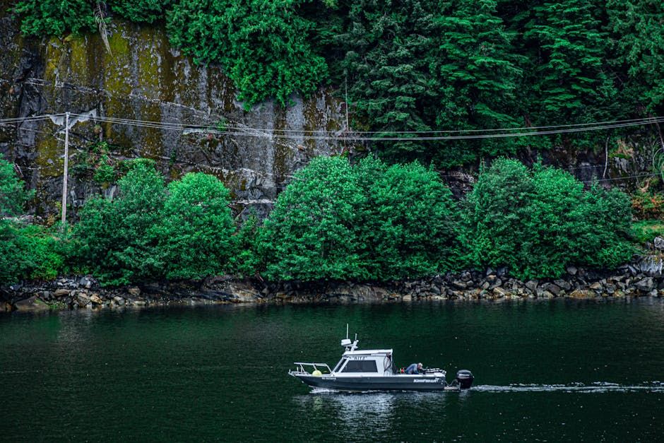 3 Dead After Boat Capsizes Off Savary Island in B.C.