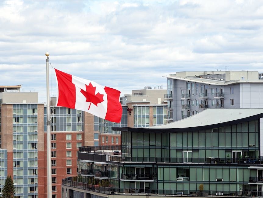 Risk to Canadians Low from Ebola and Hantavirus, Health Officials Say