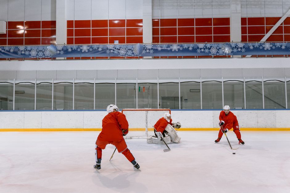 PWHL vs AHL: Women's Hockey Players Earn $27K Less Than Men's Minimum Wage