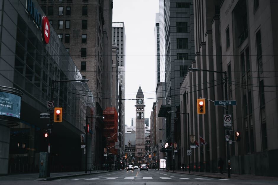 The Science Behind Yellow Lights — and Why You Got That Red Cam Ticket