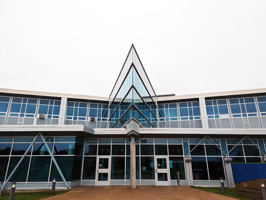 CSC Ottawa Hosting Architectural Wood Seminar and Workshop Tour