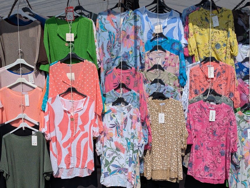 Ottawa celebrates Iris Apfel's fearless fashion legacy at 102