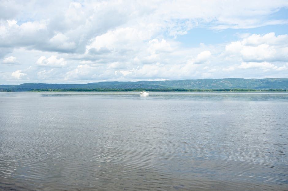 Kingston Urges Ottawa to Help Protect Lake Ontario