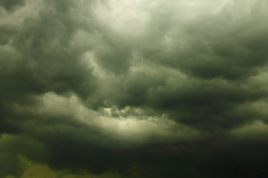 Ontario Tornado Photos Were AI Fakes, Researchers Find