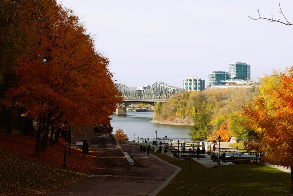 What is there to do in Ottawa in the fall?