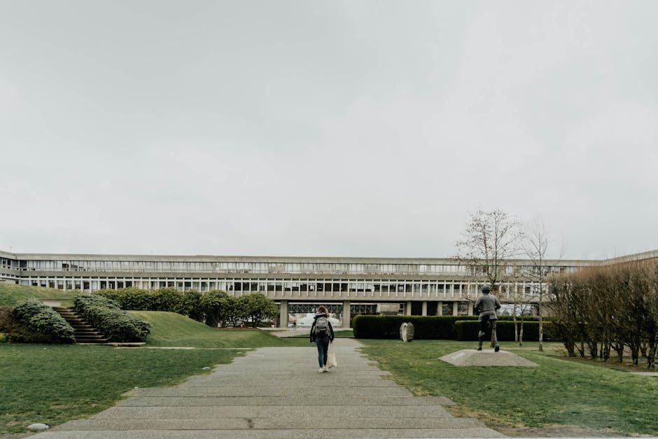 Ottawa's Universities at a Crossroads: What's Going Wrong?